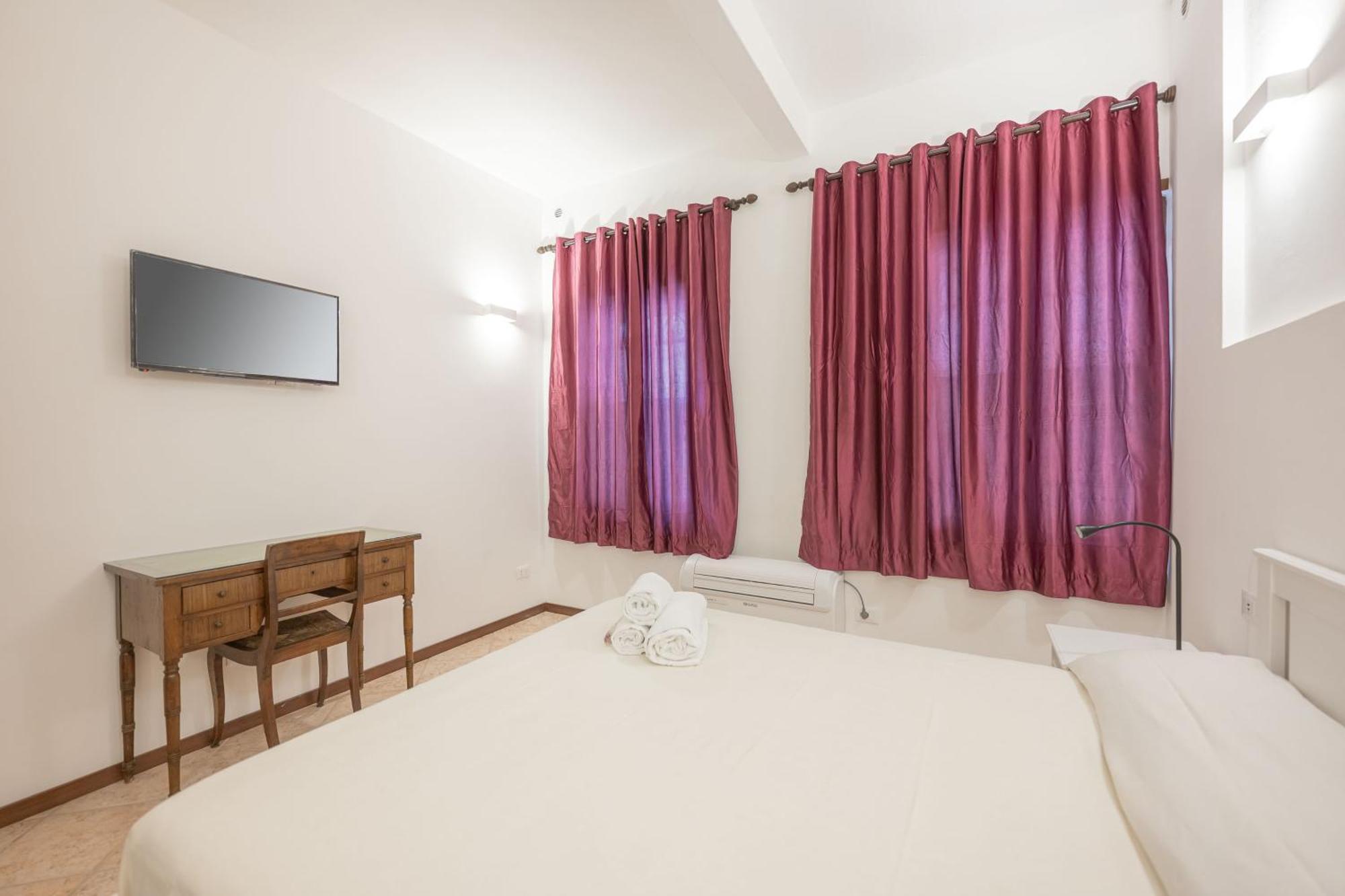 Casa Luna - Vicino Alla Stazione Dei Treni Velence Kültér fotó